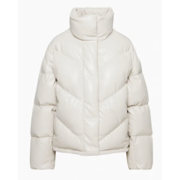 Wilfred The Cloud Puff, Matte Pearl, vegan leather, L - Picture 1 of 13